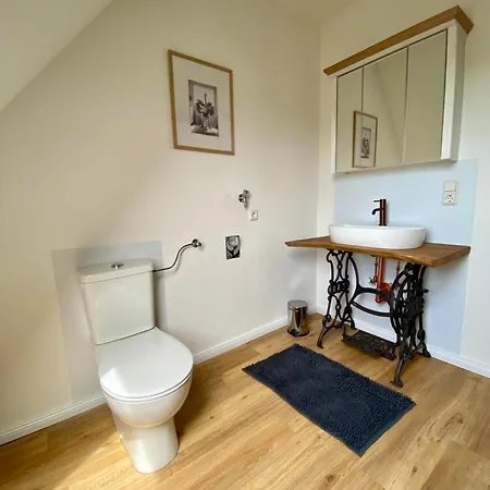 Straussenblick - Keine Monteure