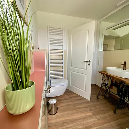 Straussenblick - Keine Monteure